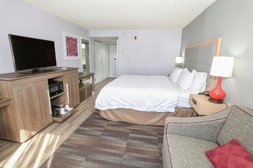 Hampton Inn By Hilton Jacksonville East Regency Square image 9